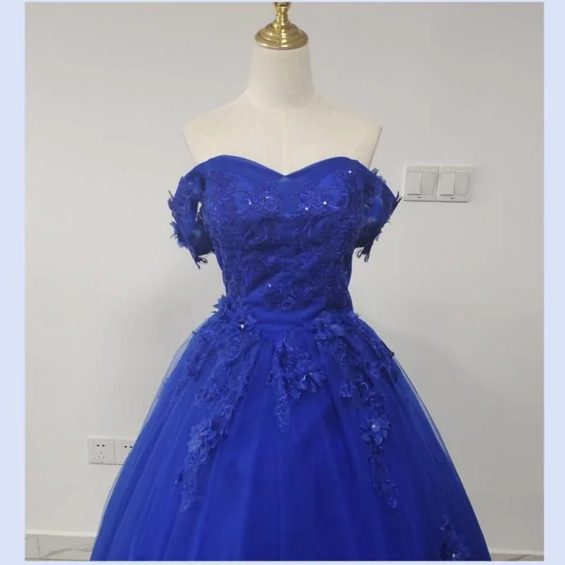 royal blue