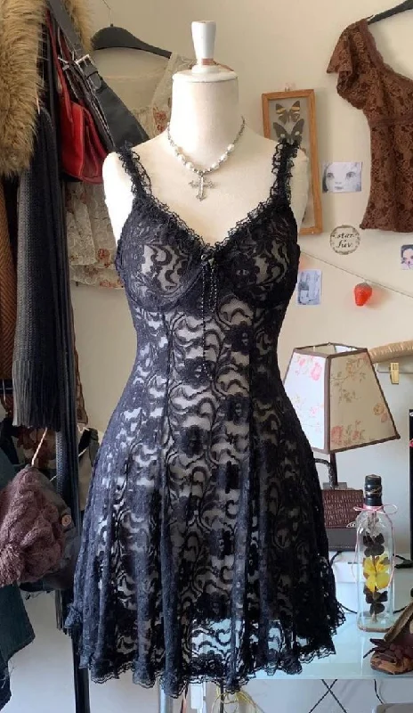 A line black lace dress,short prom gown     S6580
