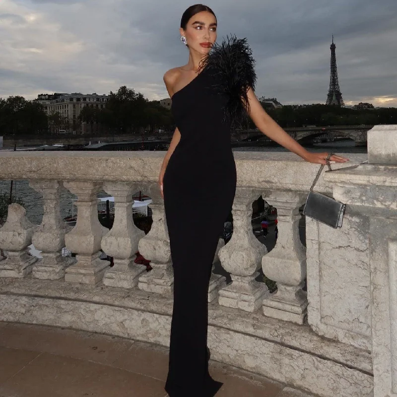 Mademoiselle Elegant One Shoulder Feather Maxi Dress Comfortable Maxi Dress with Belt Mademoiselle Elegant One Shoulder Feather Maxi Dress Comfortable Maxi Dress with Belt