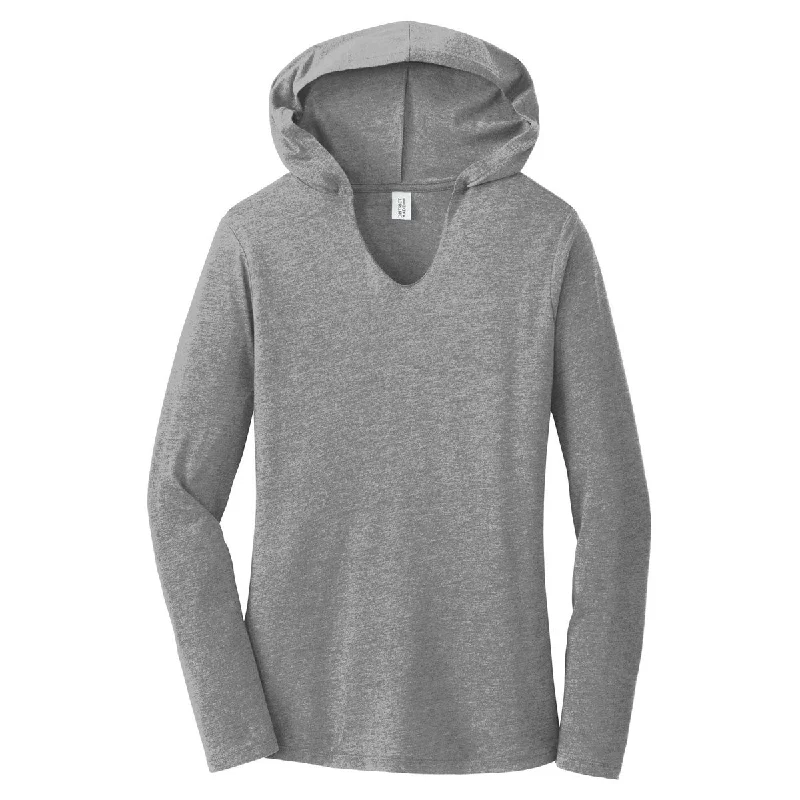 District Women's Grey Frost Perfect Tri Long Sleeve Hoodie Hoodie with High Neck Warm Protective District Women's Grey Frost Perfect Tri Long Sleeve Hoodie Hoodie with High Neck Warm Protective